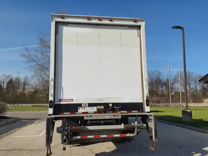 2019 FREIGHTLINER/MERCEDES M2 106