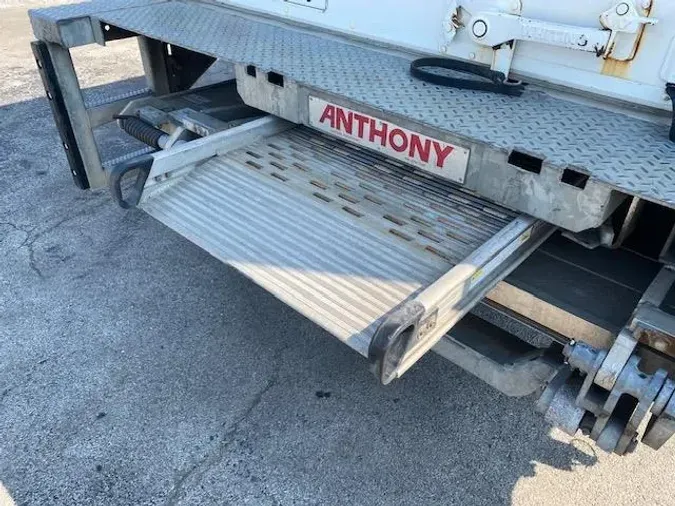 2019 International 4300