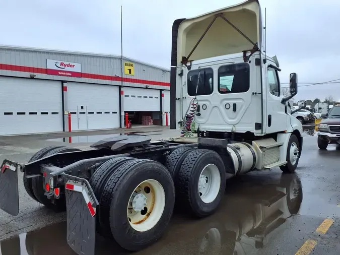 2020 FREIGHTLINER/MERCEDES NEW CASCADIA PX12664