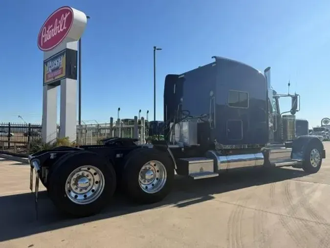 2023 Peterbilt 3898d7a8b455f8fb0c3b82ac7bf197b963d
