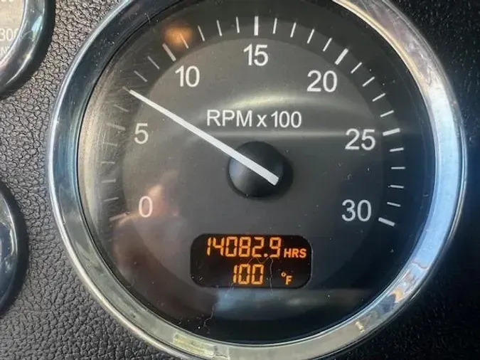2021 Peterbilt 389