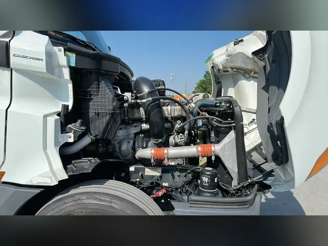 2021 Freightliner Cascadia 126