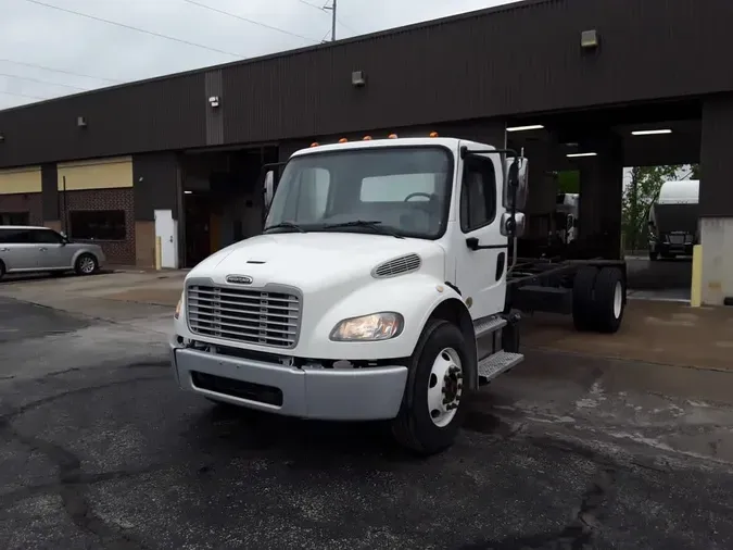 2020 FREIGHTLINER/MERCEDES M2 1068d884ae3232cdd2c83aac0ad70c42302