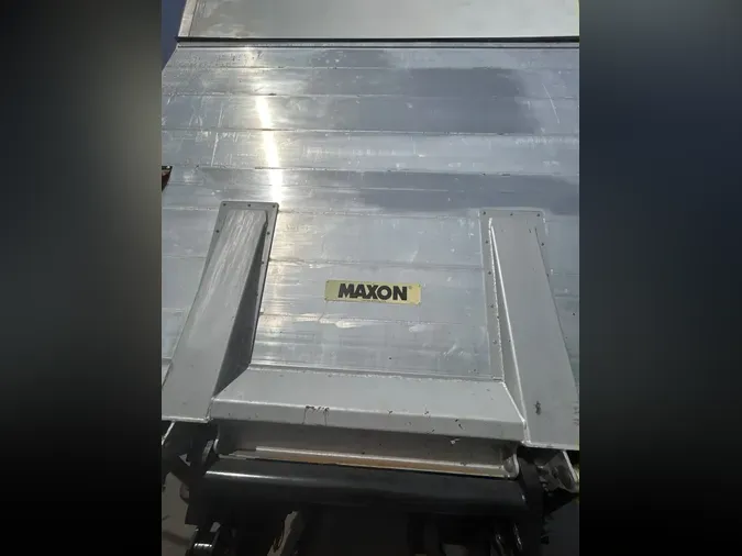 2020 FREIGHTLINER/MERCEDES M2 106