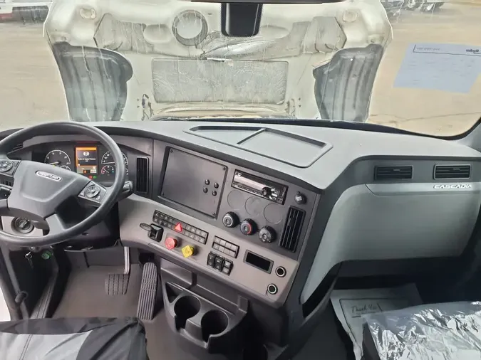 2020 FREIGHTLINER/MERCEDES NEW CASCADIA PX126648d8a14cb5468fc6debd2a0f3cdb242ef