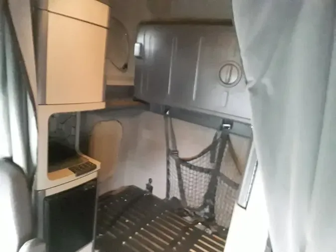 2018 FREIGHTLINER/MERCEDES CASCADIA 125