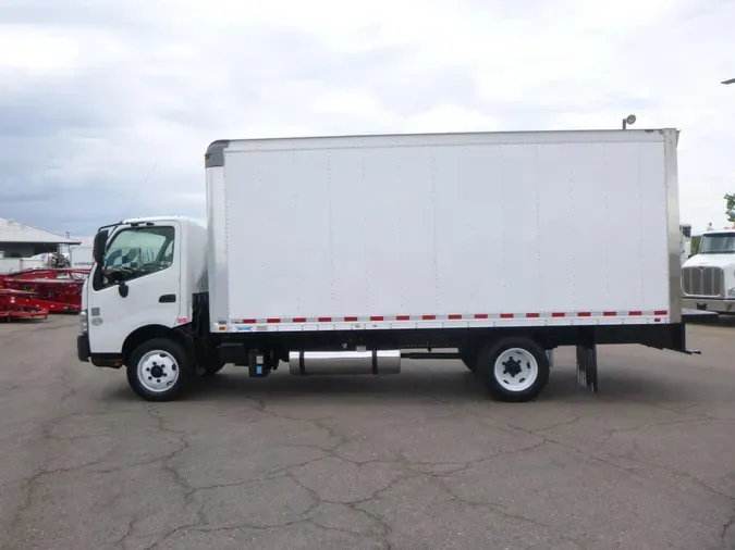 2018 Hino 195