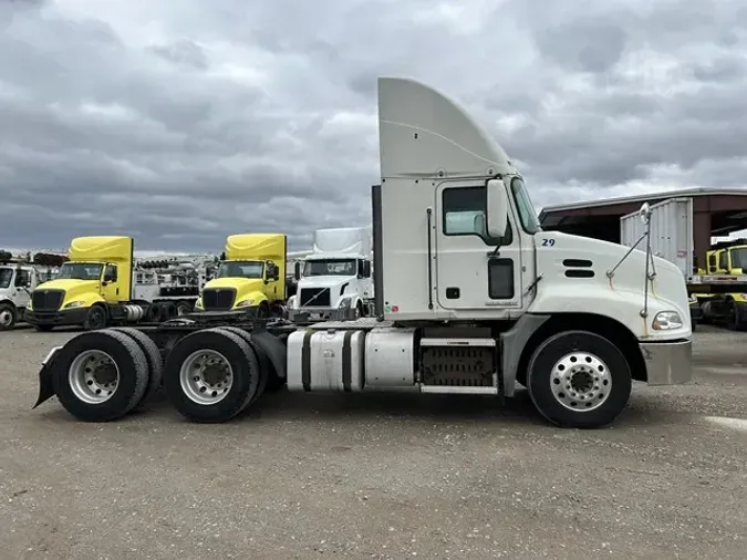 2015 MACK PINNACLE CXU613