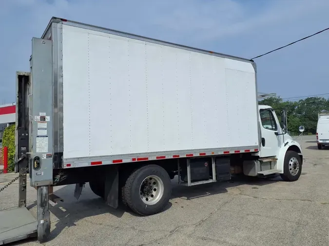 2019 FREIGHTLINER M2 106