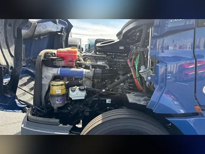 2019 FREIGHTLINER CA126