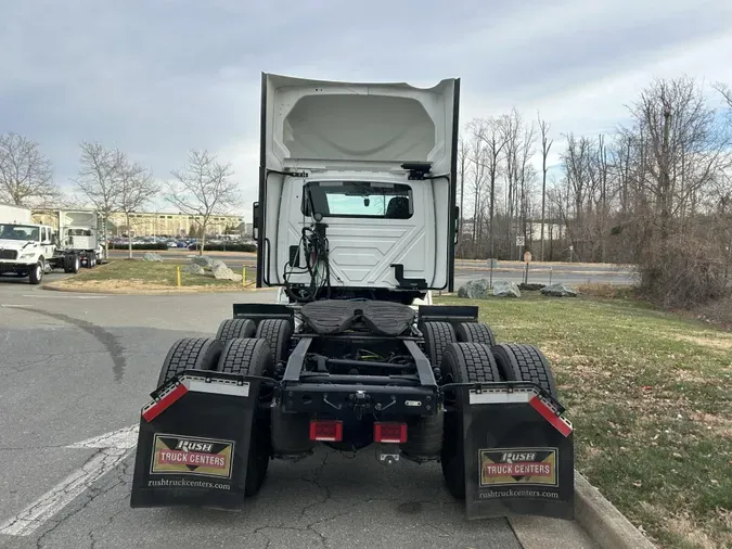 2025 International LT625