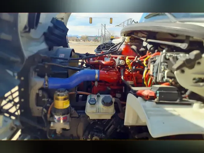 2019 FREIGHTLINER/MERCEDES M2 106