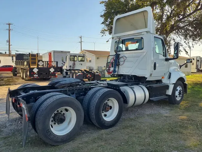 2019 NAVISTAR INTERNATIONAL LT625 DAYCAB T/A