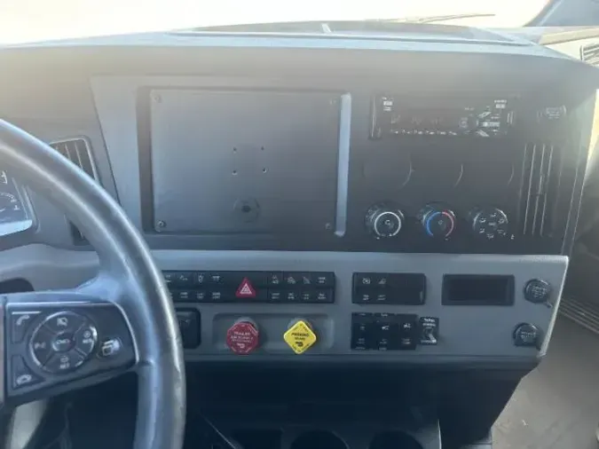 2019 Freightliner New Cascadia 1268da984b750db3eabbe4c27482f2a8c8a