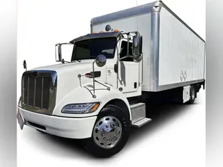 2017 Peterbilt 337