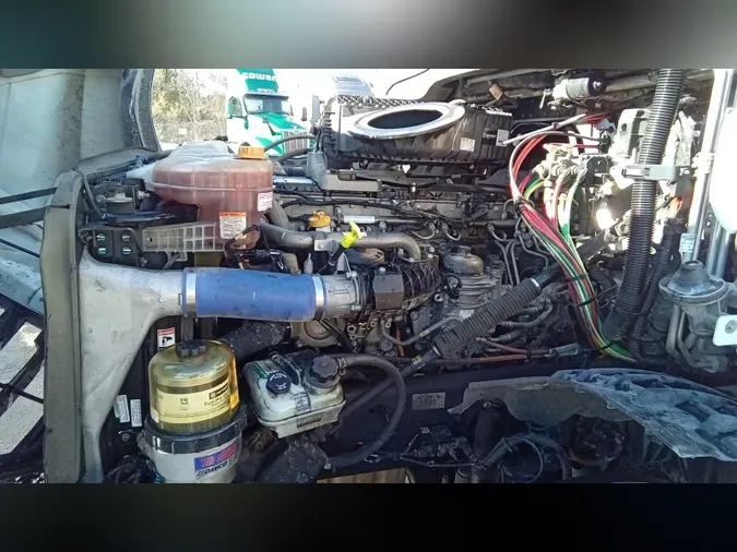 2022 Freightliner Cascadia 126