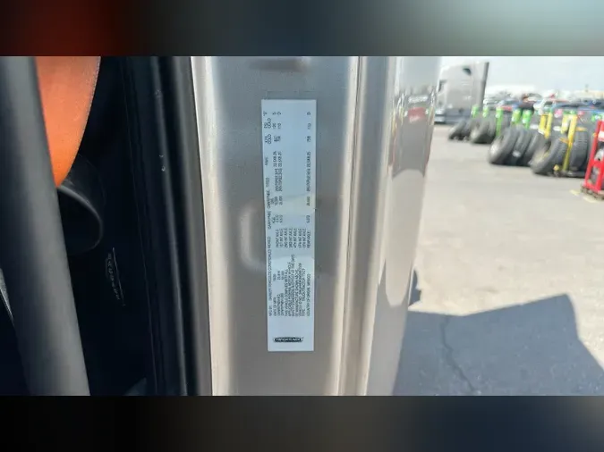 2021 Freightliner Cascadia 126
