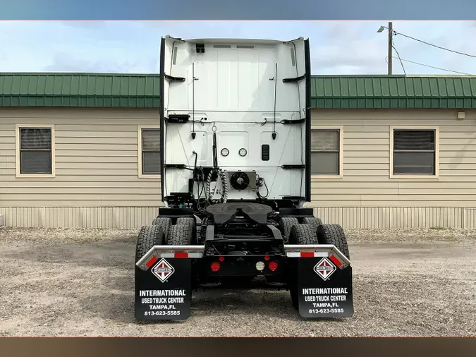 2021 INT LT625 6x4
