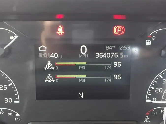 2019 VOLVO VNL64T-3008db3acb821313e759ada9232080d5e1c