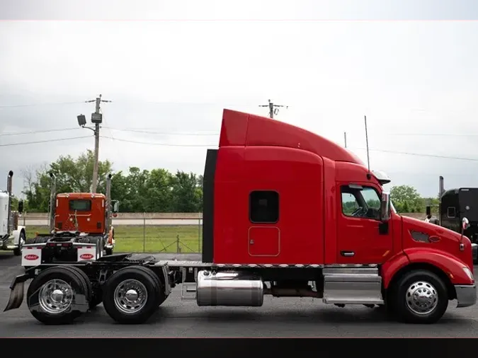2022 PETERBILT 579
