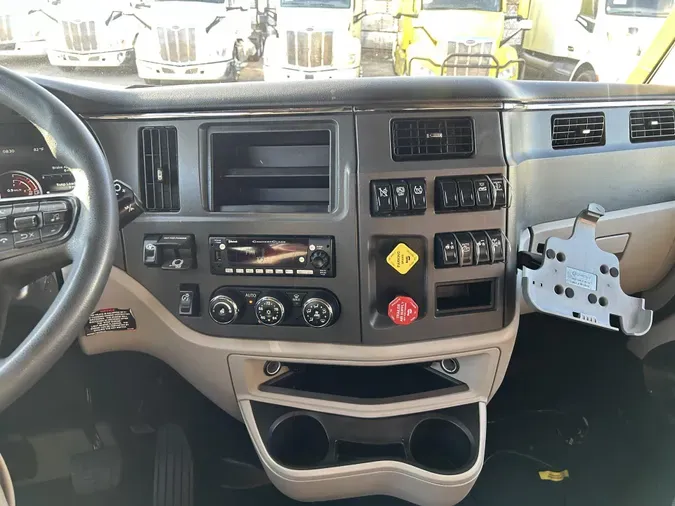 2024 Peterbilt 579