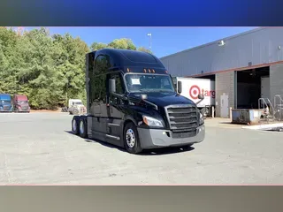 2023 Freightliner Cascadia 126