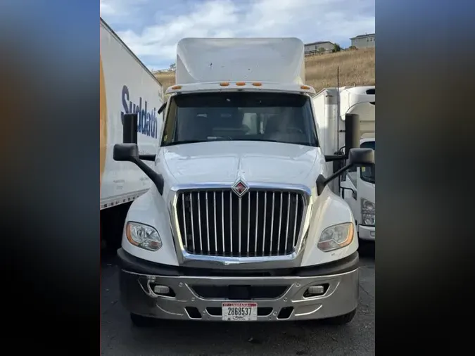 2018 NAVISTAR INTERNATIONAL LT625 DAYCAB T/A