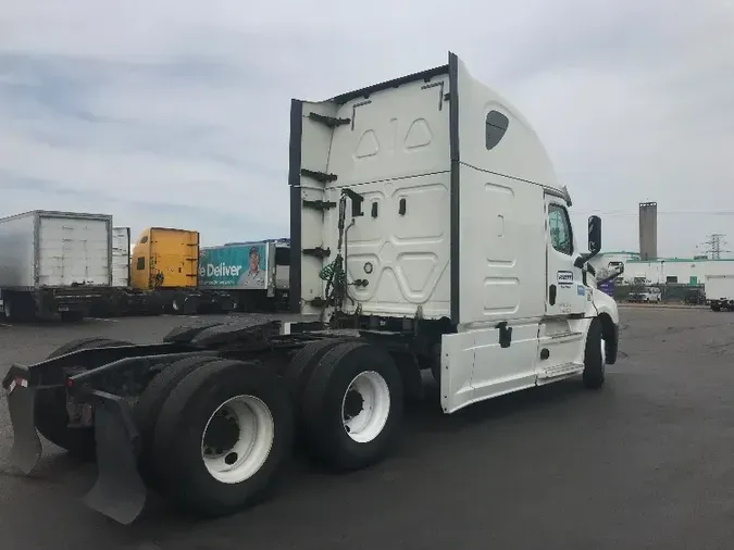 2018 Freightliner T12664ST