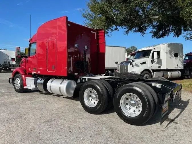 2022 Peterbilt 579