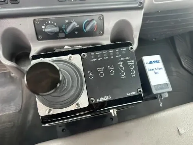 2018 Freightliner Business Class M2 106