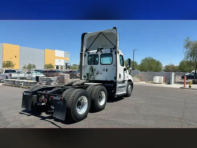 2019 Freightliner Cascadia 1258dccd531062b33c0ba2f618bd6b65d72