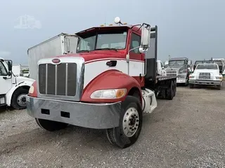 2012 PETERBILT 348