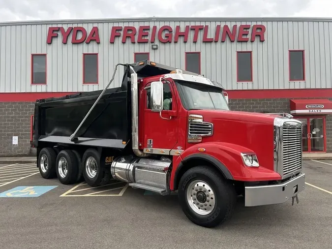 2019 Freightliner 122SD