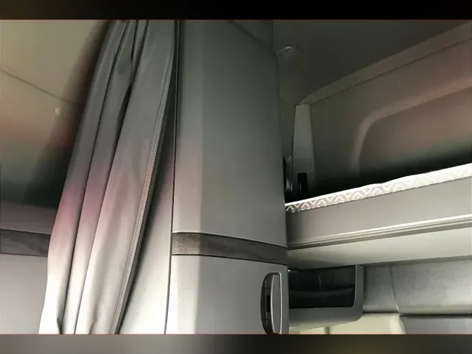 2023 INT LT625 6X48dd086fa9483fae8f05603e610fb34b2