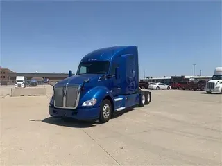 2022 KENWORTH T680