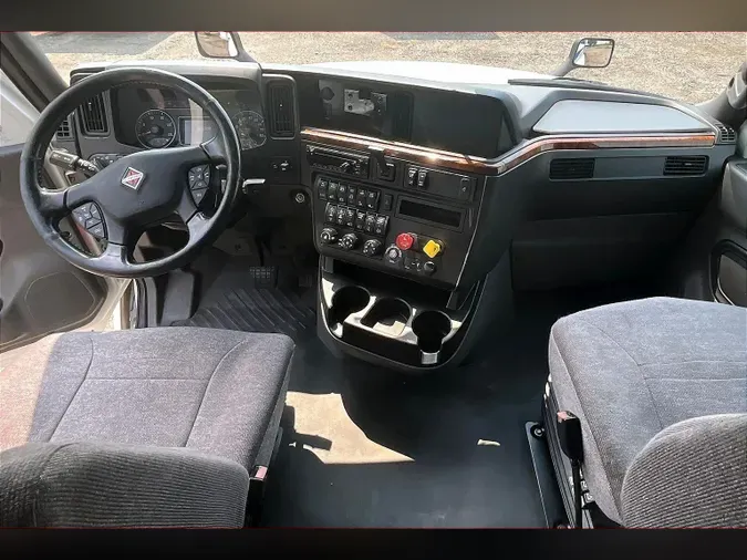 2021 INT LT625 6x4