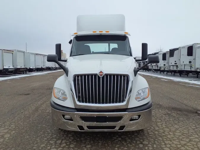 2019 NAVISTAR INTERNATIONAL LT625 DAYCAB T/A8dd408293638fe0cbbce4906692f551d