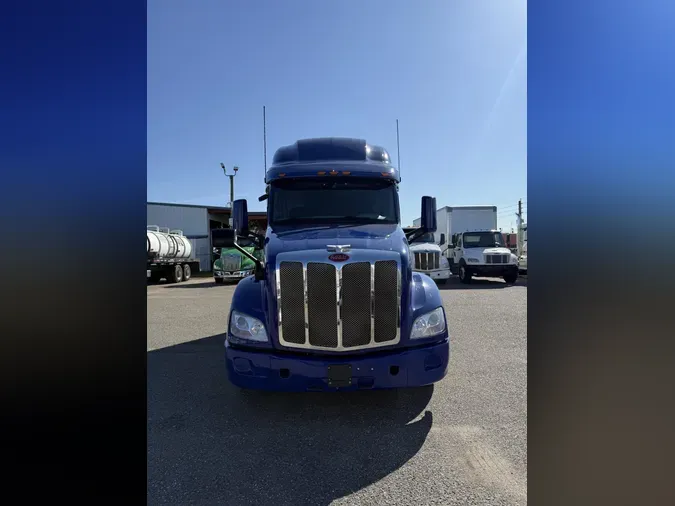 2022 Peterbilt 579