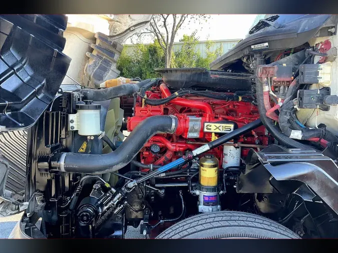 2021 INT LT625 6x4