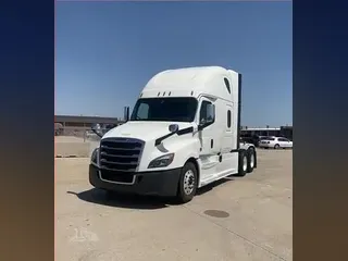 2023 FREIGHTLINER CASCADIA 126