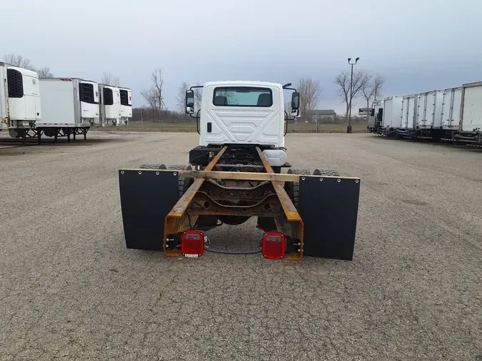 2019 NAVISTAR INTERNATIONAL 4300