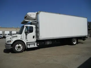 2019 Freightliner Business Class M2 106