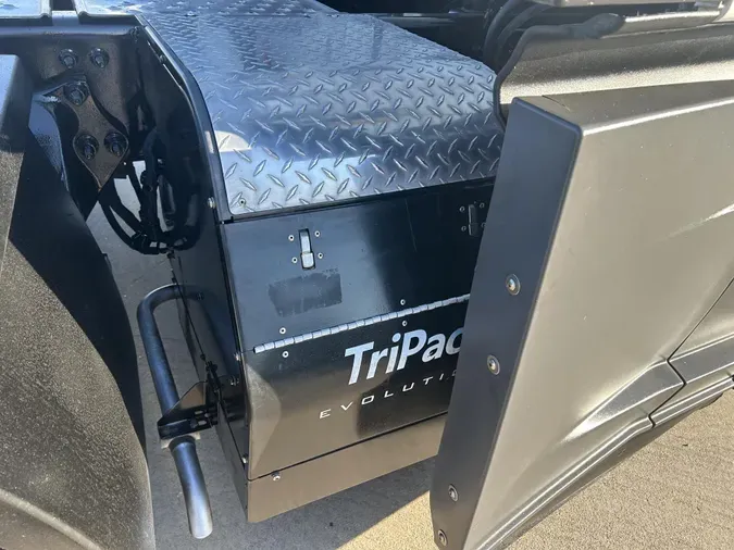 2021 Freightliner Cascadia