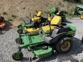 2004 John Deere 737
