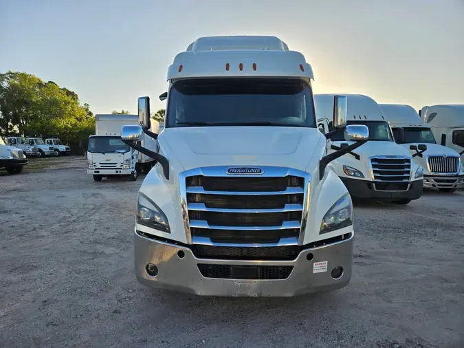2020 FREIGHTLINER/MERCEDES NEW CASCADIA 116