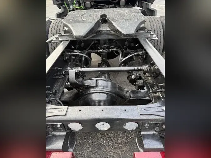 2022 International LT625