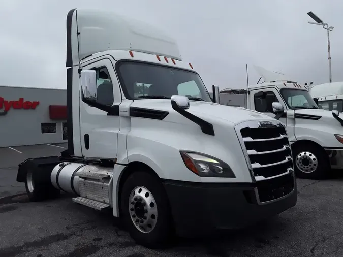 2020 FREIGHTLINER NEW CASCADIA 126