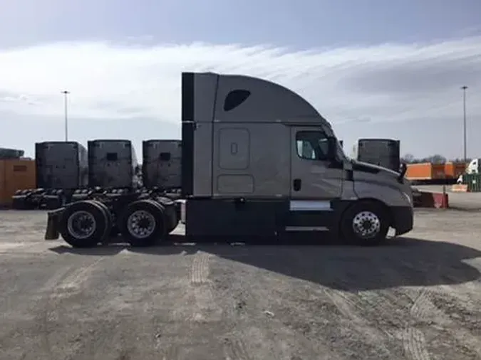 2021 Freightliner Cascadia