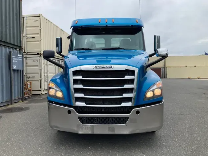 2019 FREIGHTLINER/MERCEDES NEW CASCADIA PX126648deea06cc5d2b7f639617a7982156075