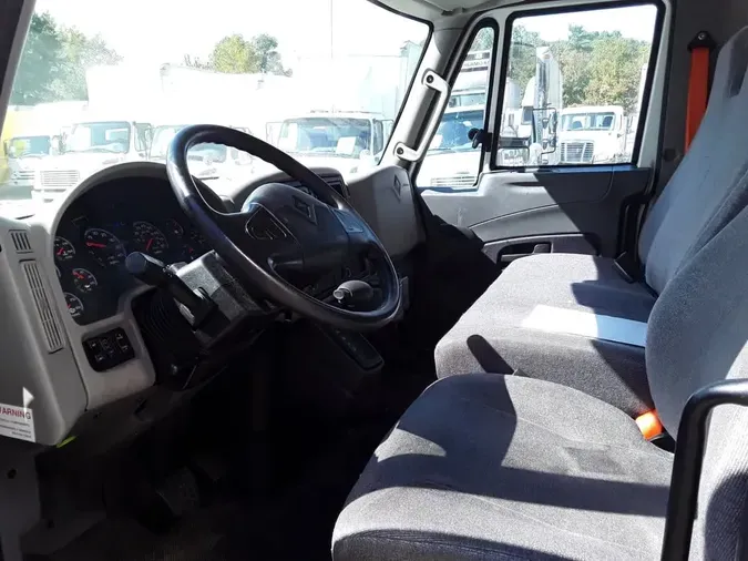 2019 NAVISTAR INTERNATIONAL 4300